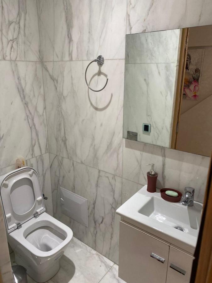 Magnifique Appart F3, Renove, Tres Bien Desservie Casablanca Exteriör bild