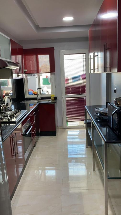 Magnifique Appart F3, Renove, Tres Bien Desservie Casablanca Exteriör bild